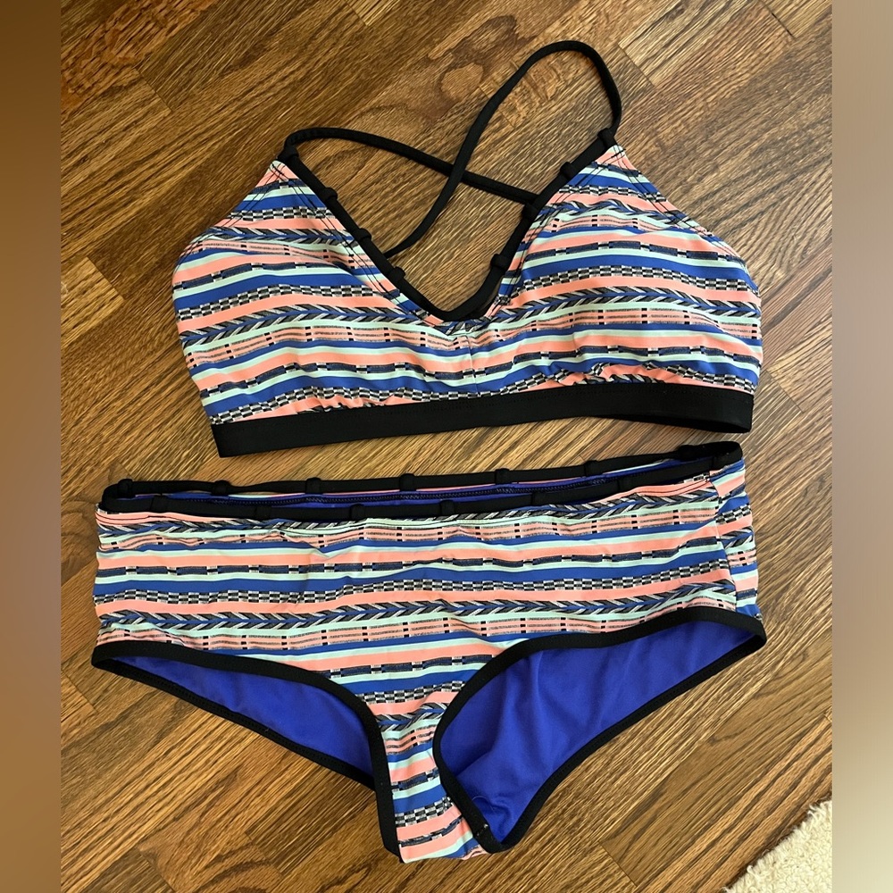 Athleta pipeline loop striped bikini set size M swim bathing suit